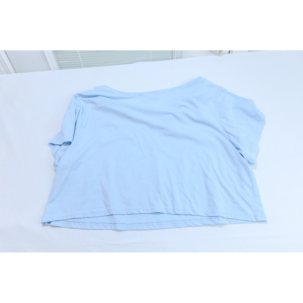 The Beach Boys World Tour 1988 Graphic Crop Top Light Blue Women 2X - Picture 3 of 3